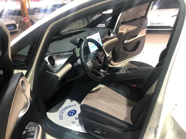 BYD Dolphin 2021 Model 405km Fashion Edition — Фото автомобиля 5