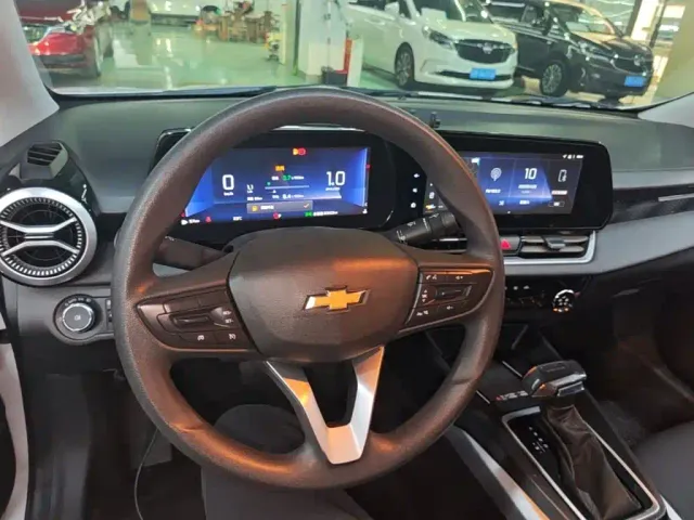 Chevrolet Monza — Фото автомобиля 9