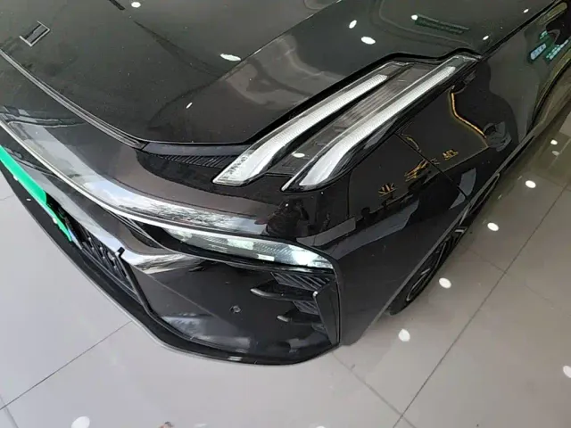 Lynk & Co 03 — Фото автомобиля 23