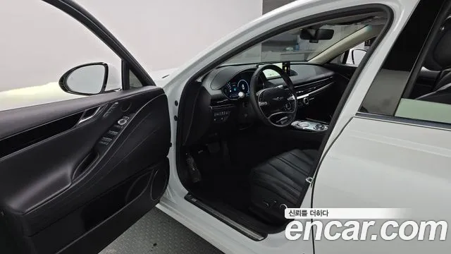 Genesis G80 RG3 — Фото автомобиля 10