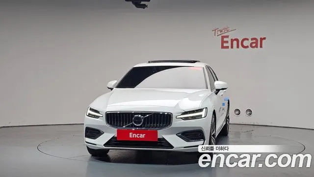 Вольво S60 S60 третьего поколения B5 Ultimate Bright — Фото автомобиля 3