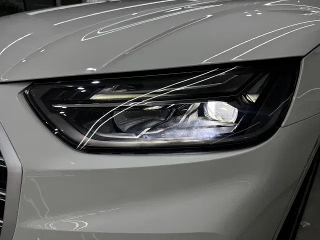 Audi Q5L — Фото автомобиля 15