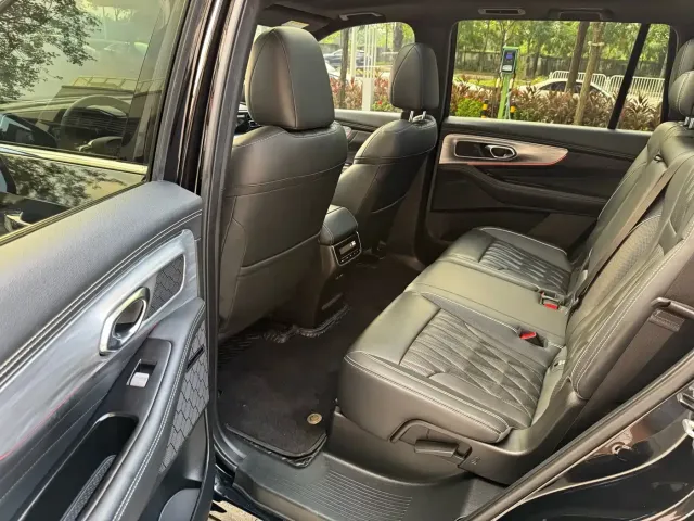 GAC Trumpchi GS8 — Фото автомобиля 8