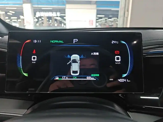 BYD Qin PLUS — Фото автомобиля 11