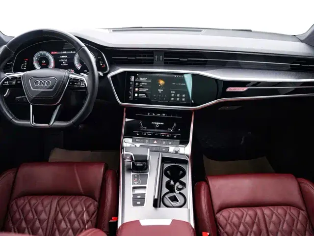 Audi A7L — Фото автомобиля 14