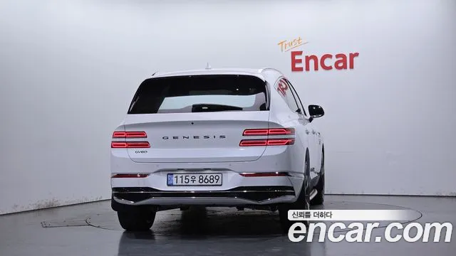 Genesis GV80 — Фото автомобиля 4