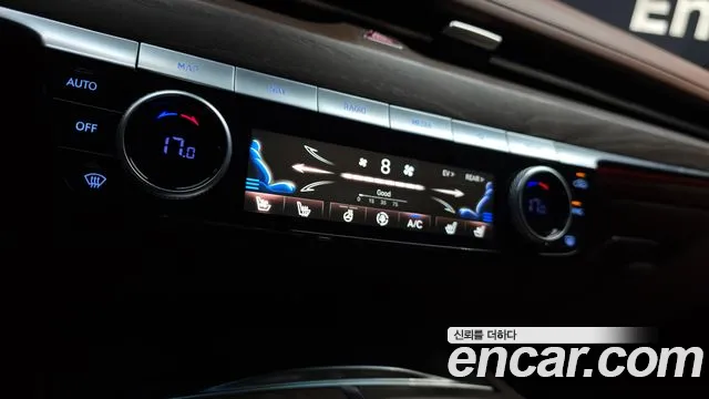 Genesis G80 Electrified G80 (RG3) — Фото автомобиля 29