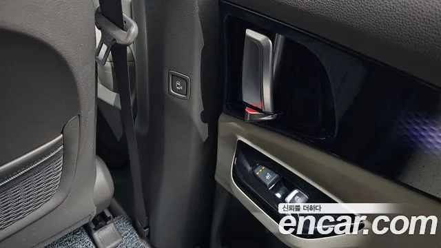 Kia Carnival 4th Gen — Фото автомобиля 25