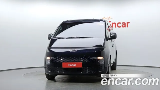 Hyundai Staria Staria Карго 5 мест — Фото автомобиля 3
