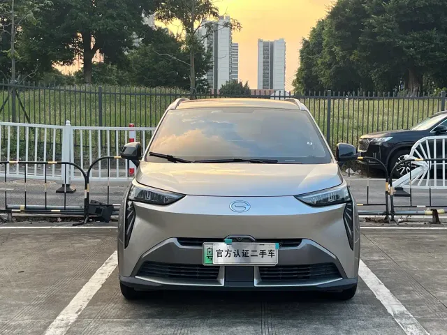 GAC Aion Y — Фото автомобиля 2