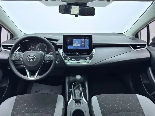 Toyota Corolla — Фото автомобиля 5