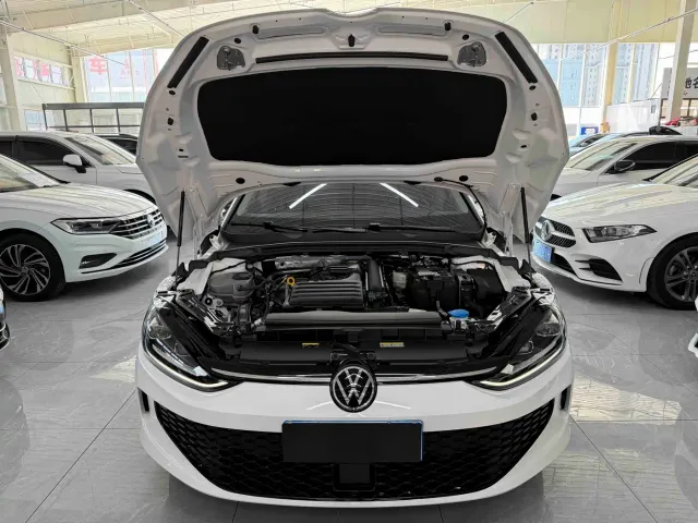 Volkswagen Lamando — Фото автомобиля 20