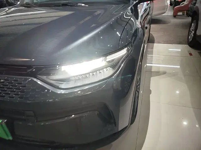 Leapmotor C11 — Фото автомобиля 23