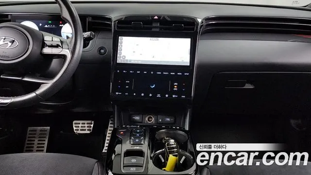 Hyundai Tucson Tucson (NX4) Дизель 2.0 2WD — Фото автомобиля 14