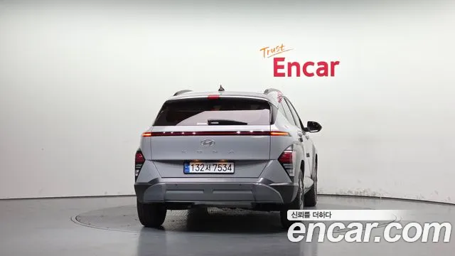 Hyundai Kona SX2 — Фото автомобиля 4