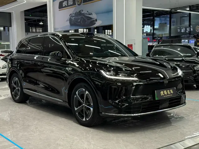 Shangjie SUV — Фото автомобиля 3