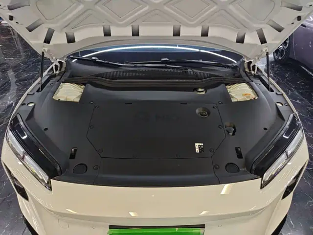 Nio ET5 Touring — Фото автомобиля 19