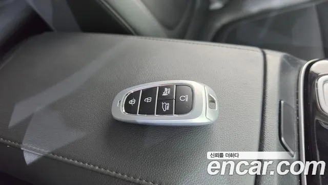 Hyundai Tucson Tucson (NX4) Бензин 1.6 турбо 2WD — Фото автомобиля 11