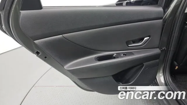 Hyundai Avante CN7 — Фото автомобиля 14