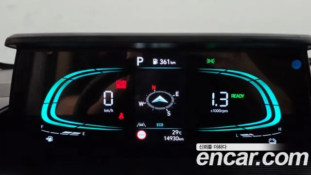 Hyundai Staria Staria — Фото автомобиля 7