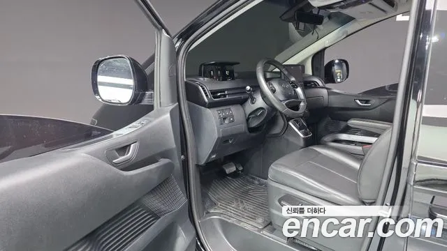Hyundai Staria — Фото автомобиля 10