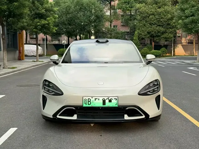 Xiaomi SU7 — Фото автомобиля 2
