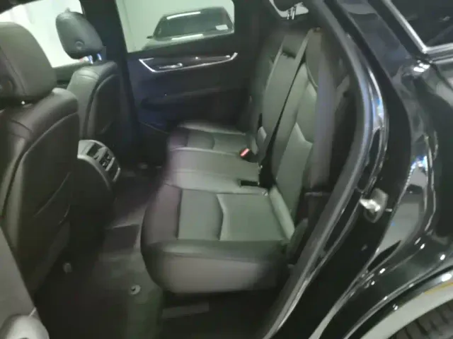 Cadillac XT5 — Фото автомобиля 16