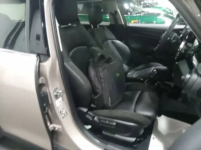 MINI Hatch — Фото автомобиля 24