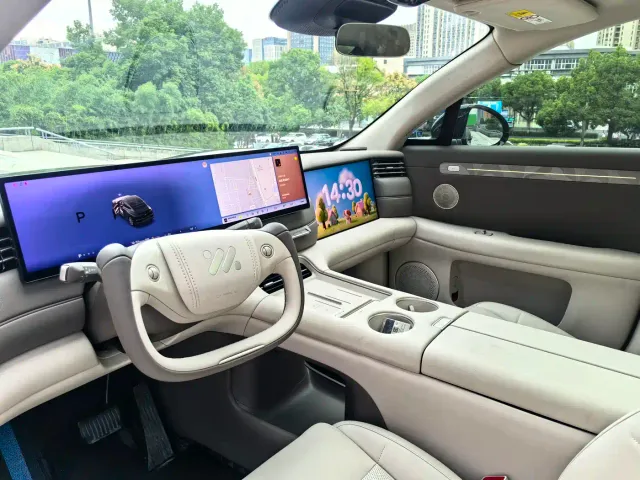 IM Motors LS6 — Фото автомобиля 8