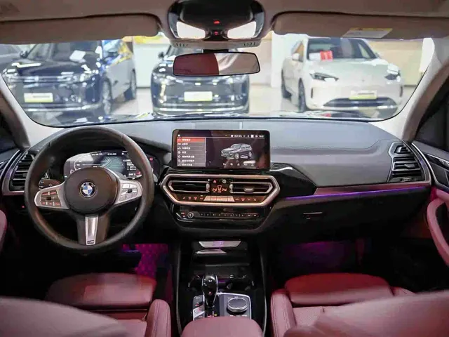 BMW X3 — Фото автомобиля 10