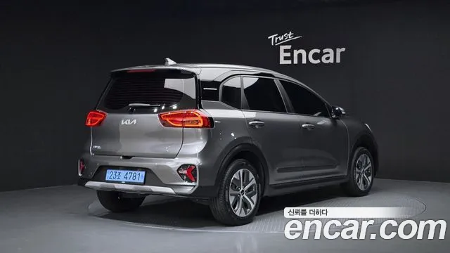 Kia Niro Niro Plus Air — Фото автомобиля 2