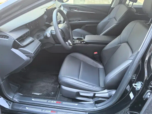 Toyota Camry — Фото автомобиля 20