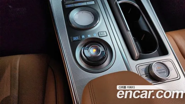 Genesis GV80 — Фото автомобиля 9