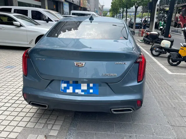 Cadillac CT4 — Фото автомобиля 4