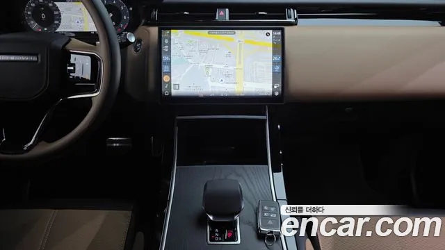 Land Rover Range Rover Velar — Фото автомобиля 14