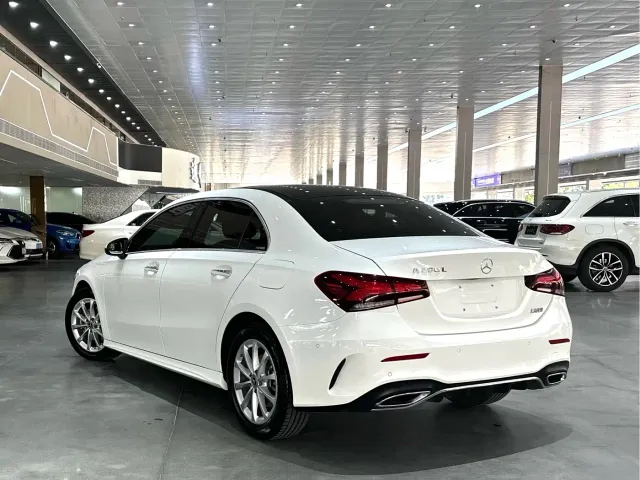 Mercedes-Benz A-Class — Фото автомобиля 16
