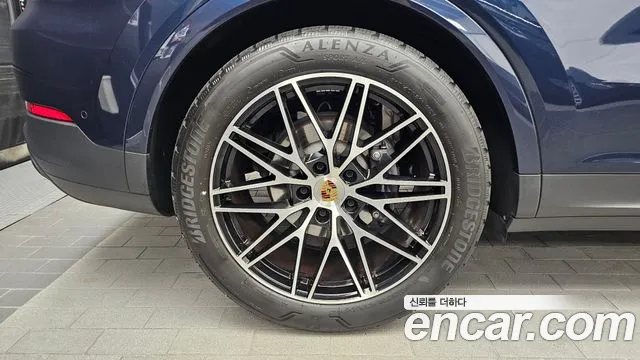 Porsche Cayenne PO536 — Фото автомобиля 5