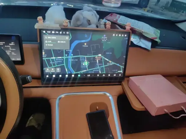 Leapmotor Leapmotor C16 2026 Model Year EREV 280 LiDAR Premium Edition 6-Seater — Фото автомобиля 9