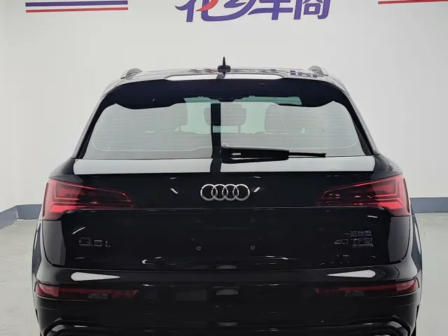 Audi Q5L — Фото автомобиля 26