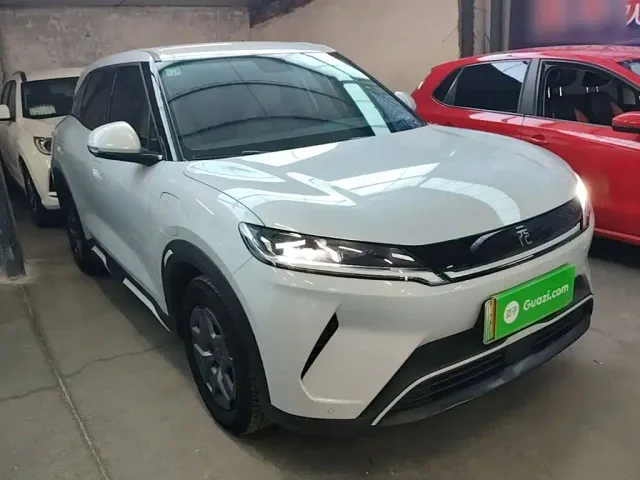 BYD Yuan UP — Фото автомобиля 3