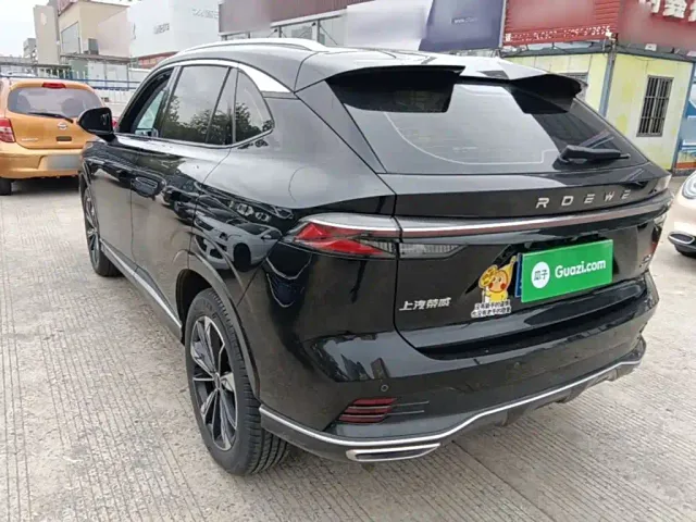 Roewe RX5 — Фото автомобиля 4