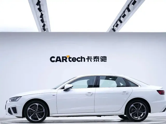 Audi A4L — Фото автомобиля 2