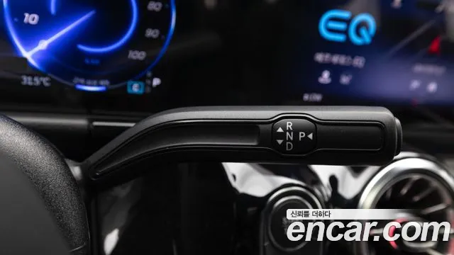 Mercedes-Benz EQA H243 — Фото автомобиля 19