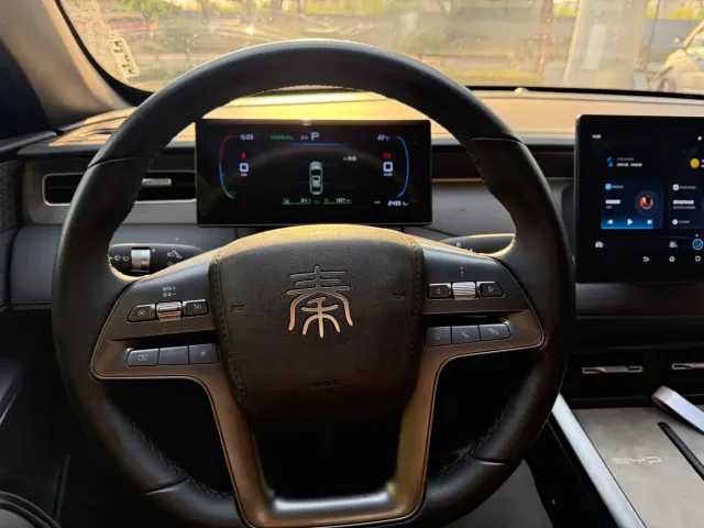 BYD Qin PLUS — Фото автомобиля 10
