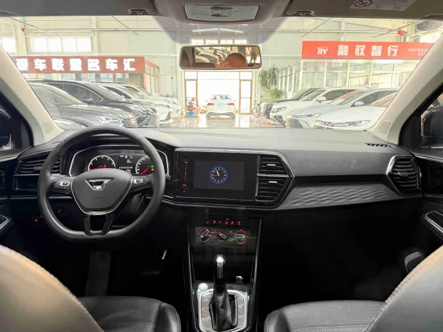 Jetta VS5 — Фото автомобиля 14