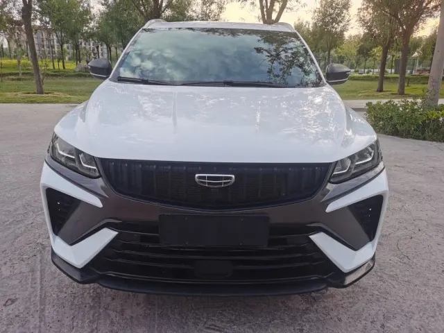 Geely Binyue — Фото автомобиля 2