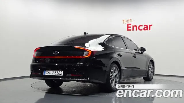 Hyundai Sonata — Фото автомобиля 2