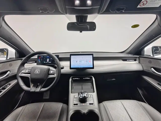 BYD Qin PLUS — Фото автомобиля 13