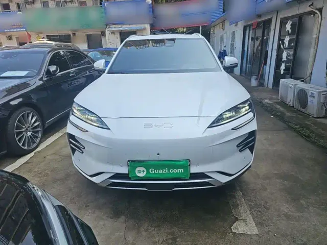 BYD Song PLUS — Фото автомобиля 2