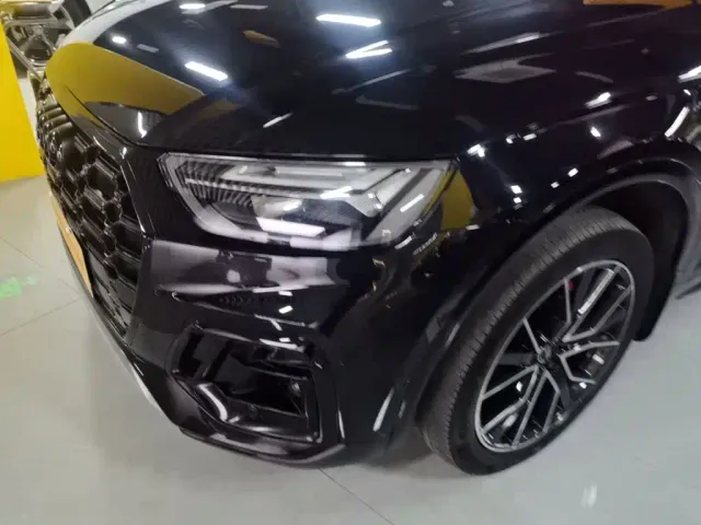 Audi Q5L — Фото автомобиля 23